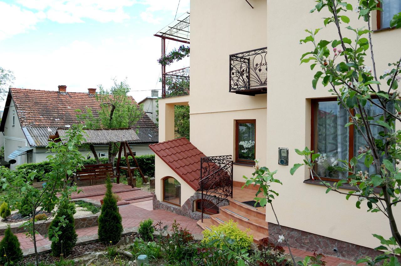 Hotel U Olgi Truskavets Exterior foto